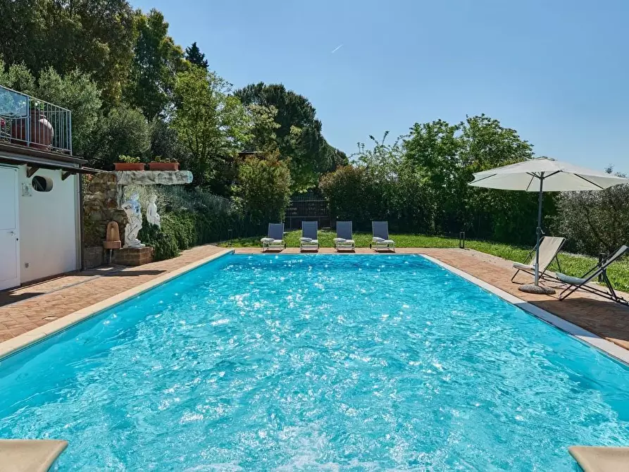 Immagine 3 di Casa colonica in vendita  a Vinci