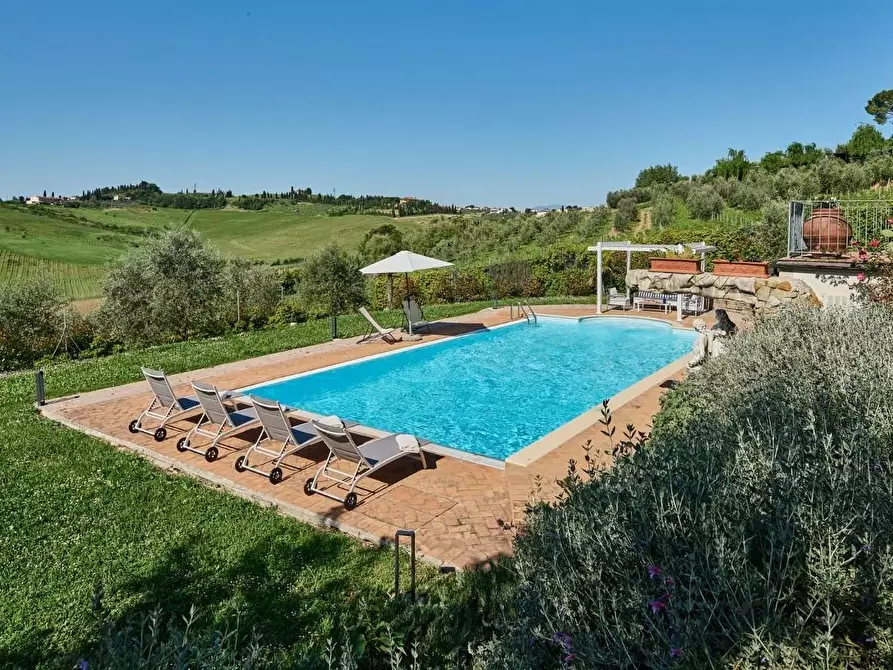 Immagine 4 di Casa colonica in vendita  a Vinci