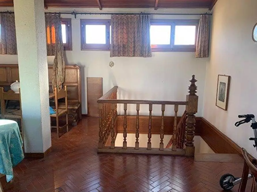 Immagine 15 di Villetta a schiera in vendita  a Vinci