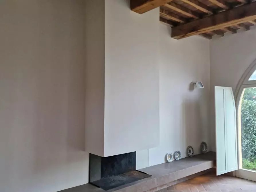 Immagine 4 di Casa colonica in vendita  a San Giuliano Terme