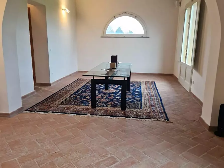 Immagine 11 di Casa colonica in vendita  a San Giuliano Terme