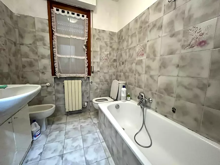 Immagine 7 di Appartamento in vendita  a Forte Dei Marmi