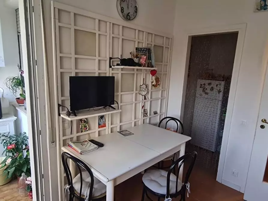 Immagine 17 di Appartamento in affitto  a Livorno
