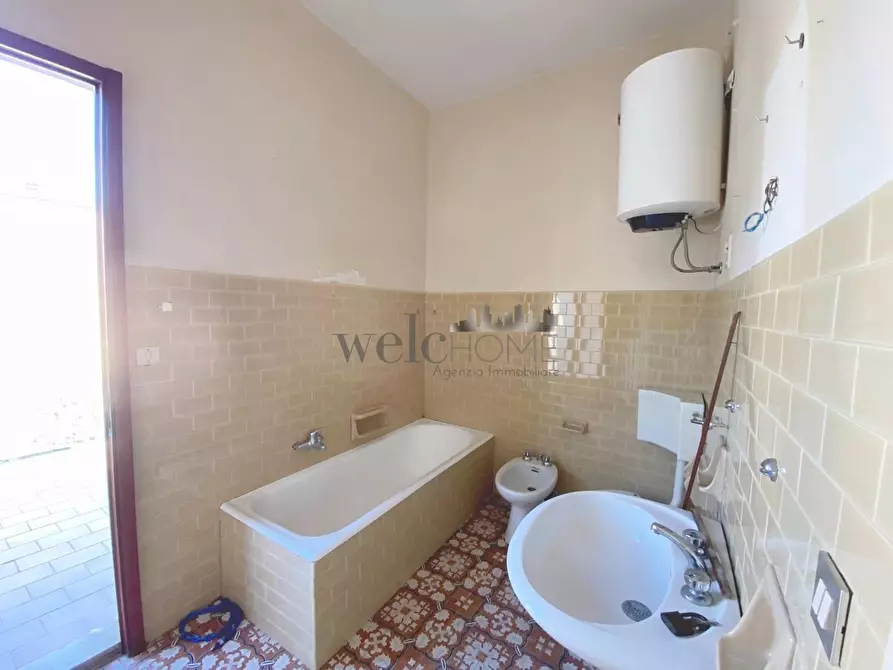 Immagine 27 di Terratetto in vendita  a Campi Bisenzio