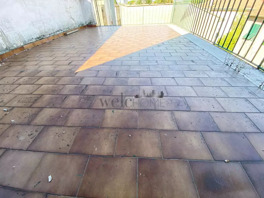 Immagine 30 di Terratetto in vendita  a Campi Bisenzio