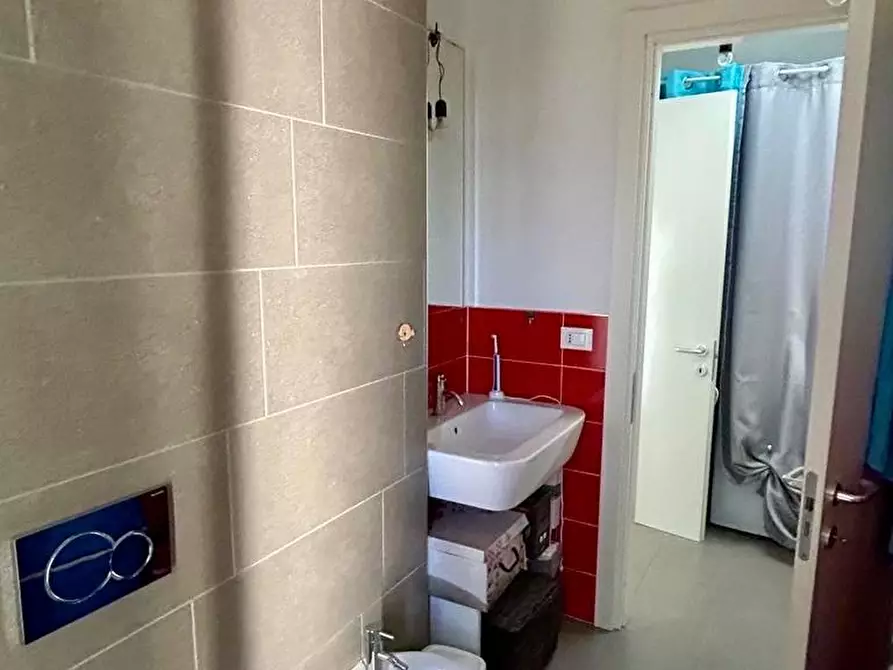 Immagine 11 di Appartamento in vendita  a Pisa