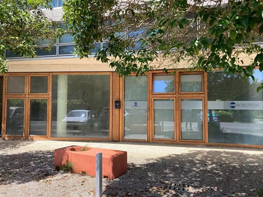 Immagine 3 di Ufficio in vendita  a Pisa