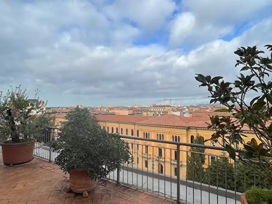 Immagine 30 di Appartamento in vendita  a Pisa