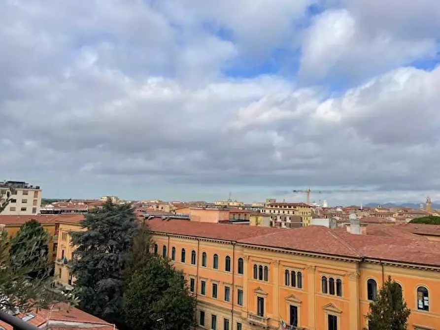 Immagine 54 di Appartamento in vendita  a Pisa