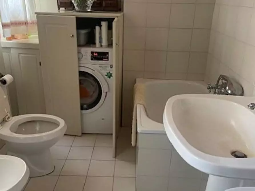 Immagine 4 di Appartamento in vendita  a Pisa