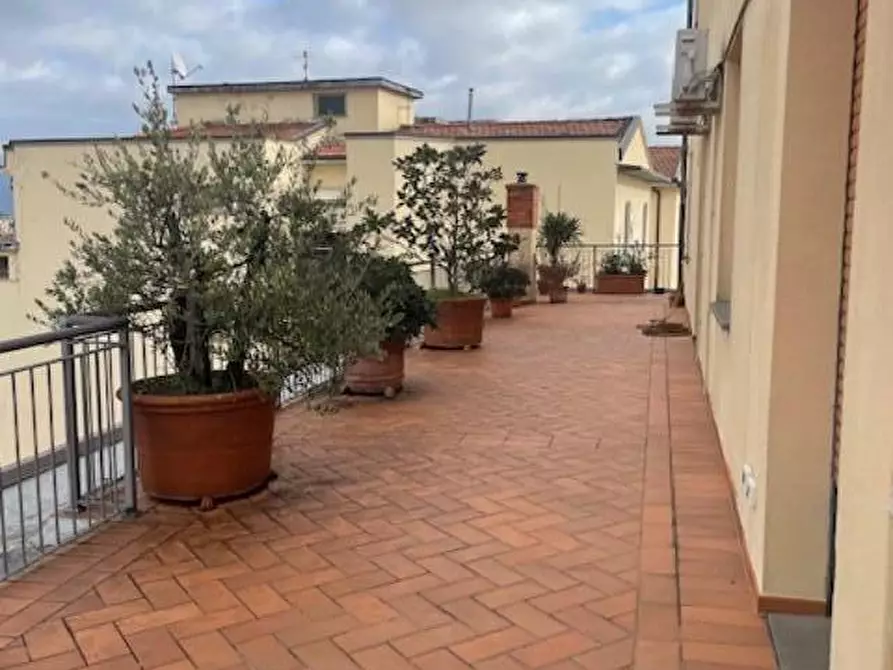 Immagine 32 di Appartamento in vendita  a Pisa