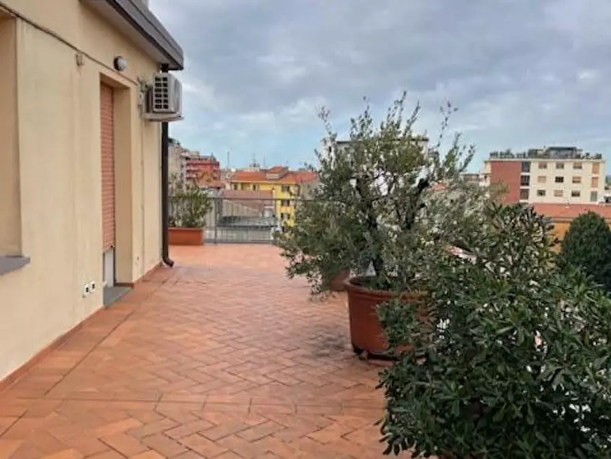 Immagine 55 di Appartamento in vendita  a Pisa