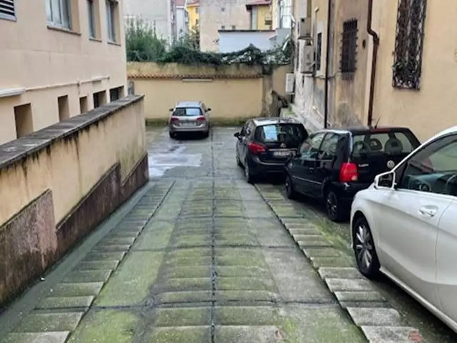 Immagine 37 di Appartamento in vendita  a Pisa