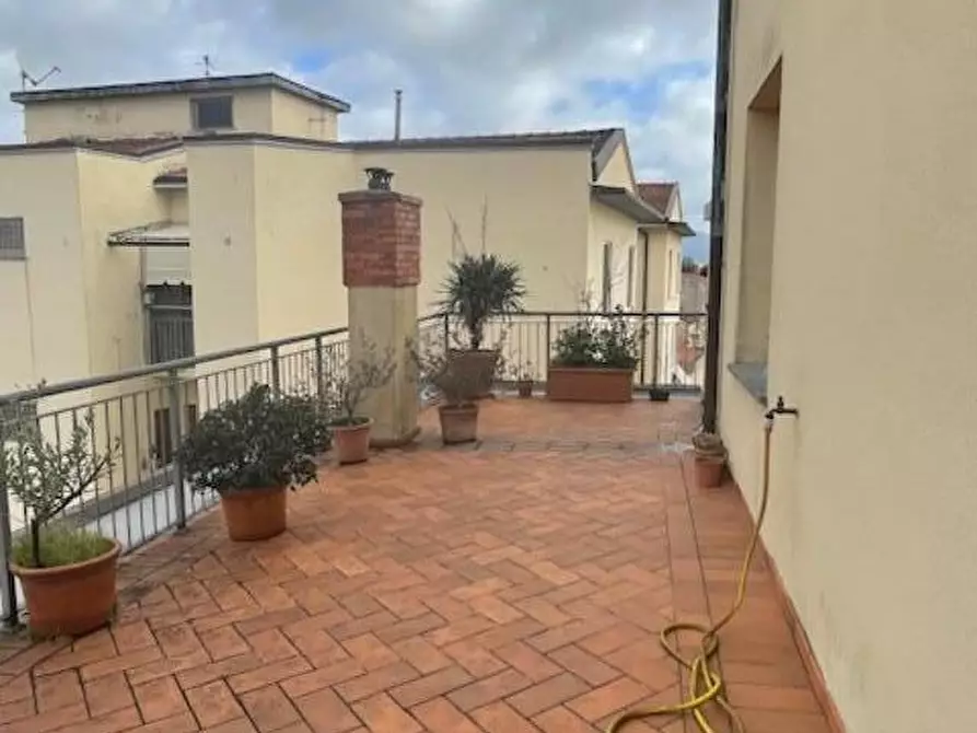 Immagine 28 di Appartamento in vendita  a Pisa