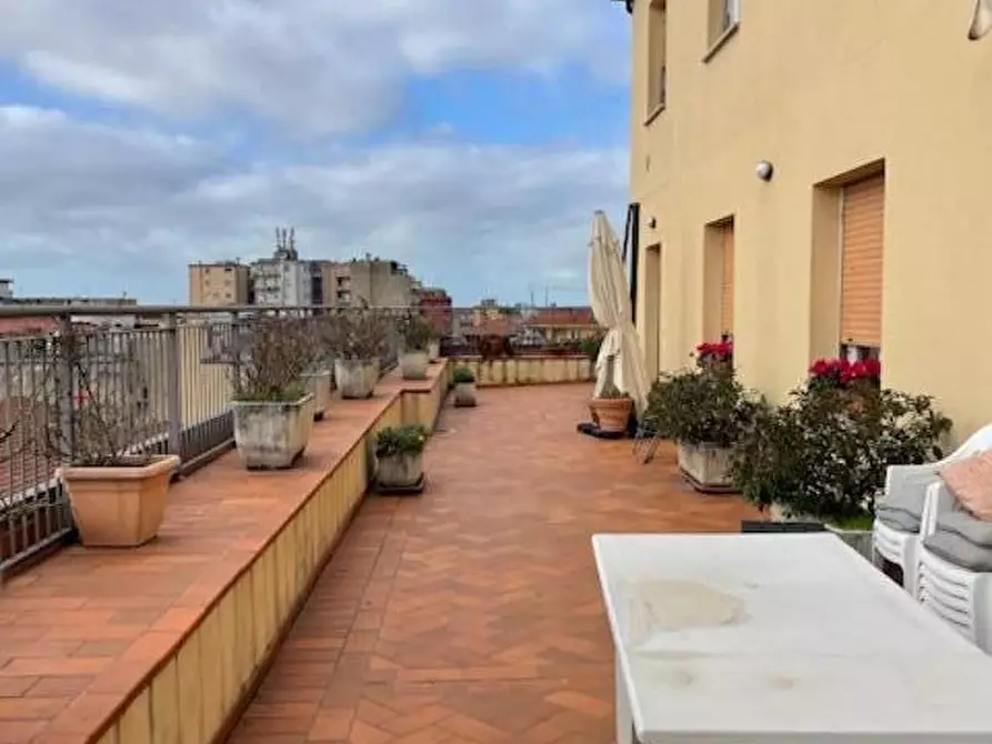 Immagine 39 di Appartamento in vendita  a Pisa