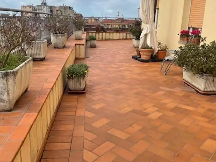 Immagine 2 di Appartamento in vendita  a Pisa