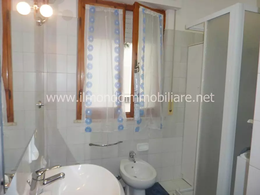 Immagine 11 di Appartamento in affitto  a Rosignano Marittimo