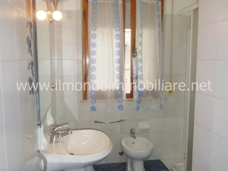 Immagine 10 di Appartamento in affitto  a Rosignano Marittimo