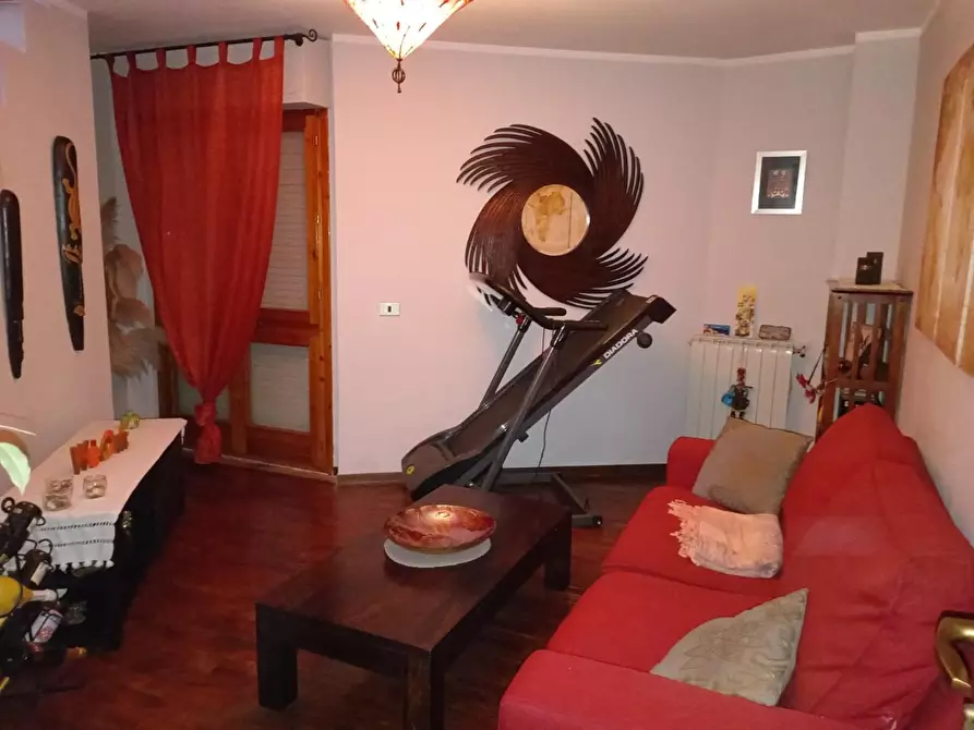 Immagine 5 di Appartamento in vendita  a Cascina