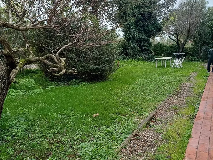 Immagine 14 di Rustico / casale in vendita  a San Giuliano Terme