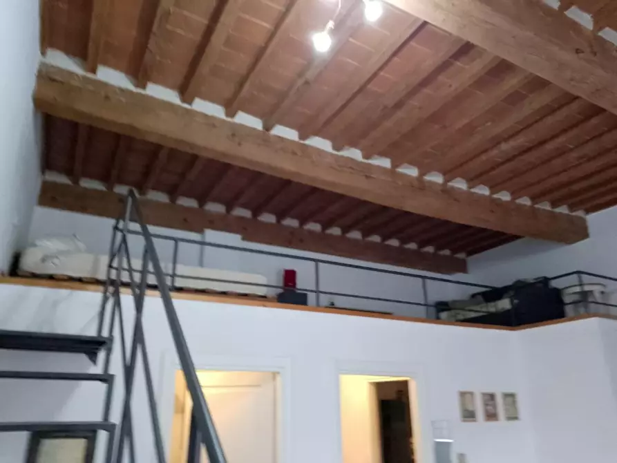 Immagine 6 di Appartamento in affitto  a Livorno