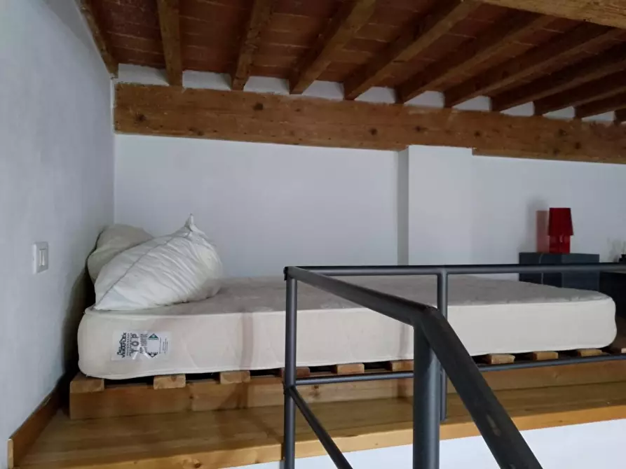 Immagine 8 di Appartamento in affitto  a Livorno