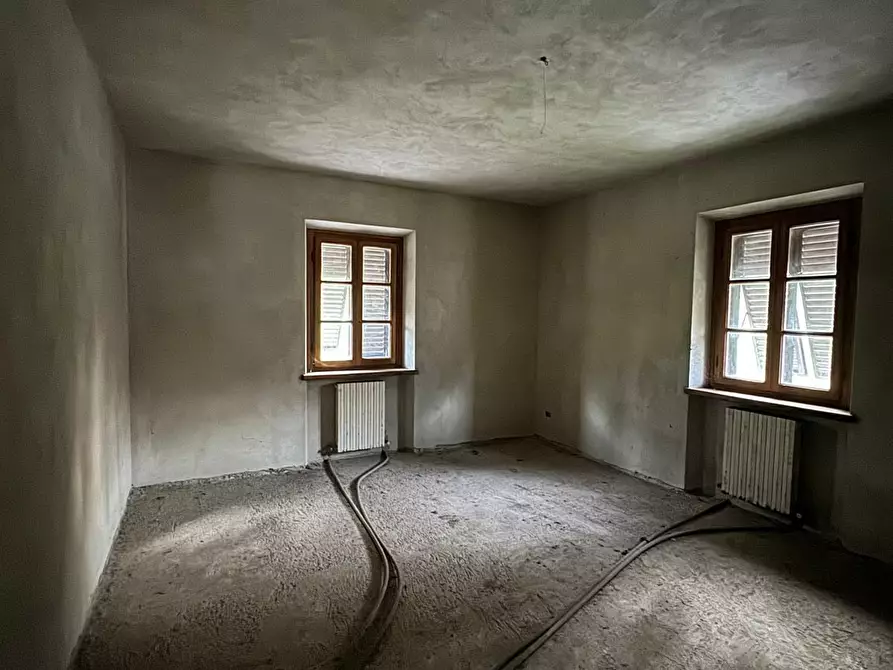 Immagine 35 di Casa semindipendente in vendita  a Capannori