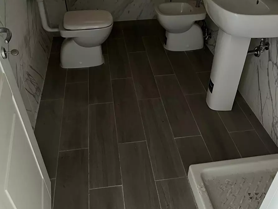 Immagine 16 di Casa indipendente in vendita  a Massa