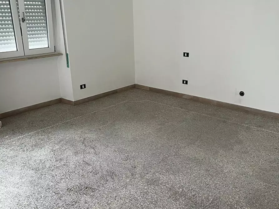 Immagine 8 di Casa indipendente in vendita  a Massa