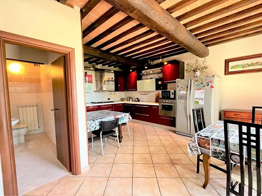 Immagine 32 di Appartamento in vendita  a San Gimignano