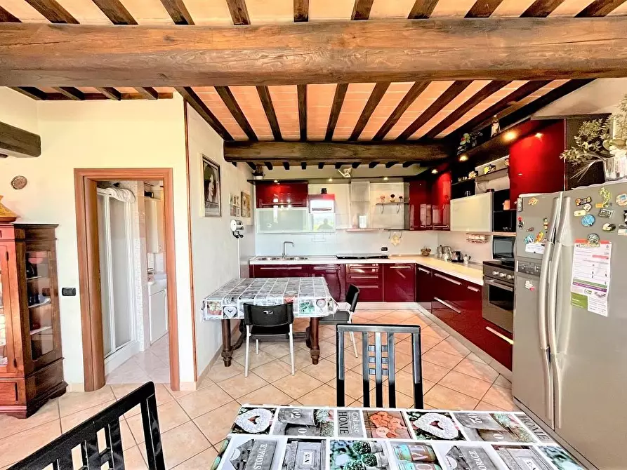 Immagine 31 di Appartamento in vendita  a San Gimignano