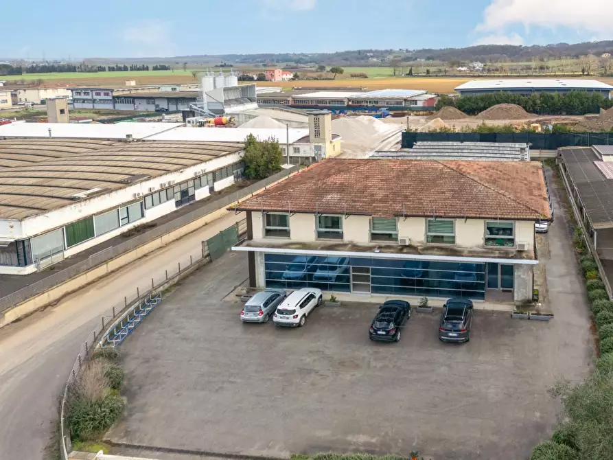 Immagine 4 di Attività artigianale in vendita  a Bientina