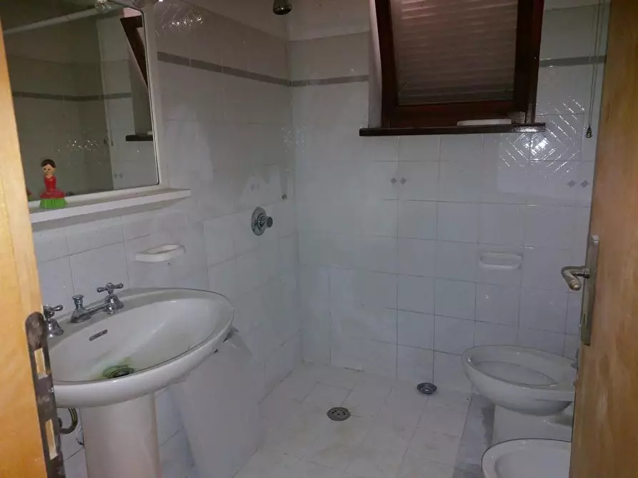 Immagine 23 di Appartamento in vendita  a Borgo A Mozzano