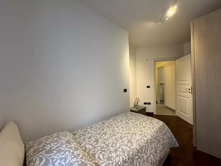 Immagine 10 di Appartamento in affitto  a Seravezza