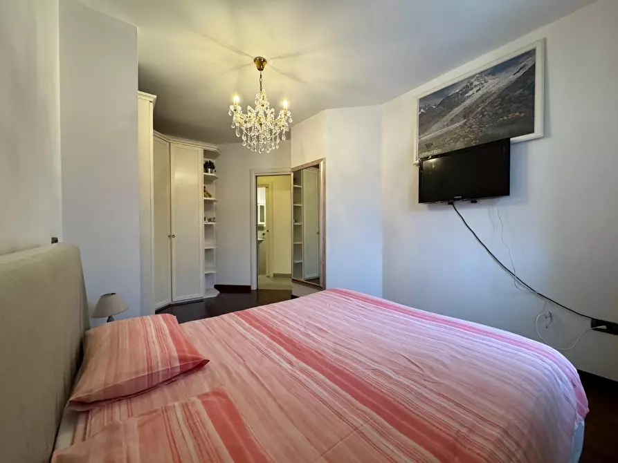 Immagine 6 di Appartamento in affitto  a Seravezza