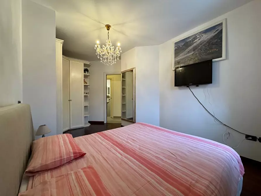 Immagine 8 di Appartamento in affitto  a Seravezza