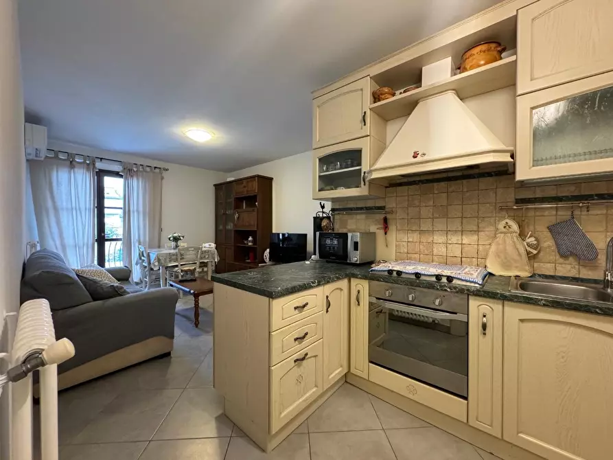 Immagine 3 di Appartamento in affitto  a Seravezza