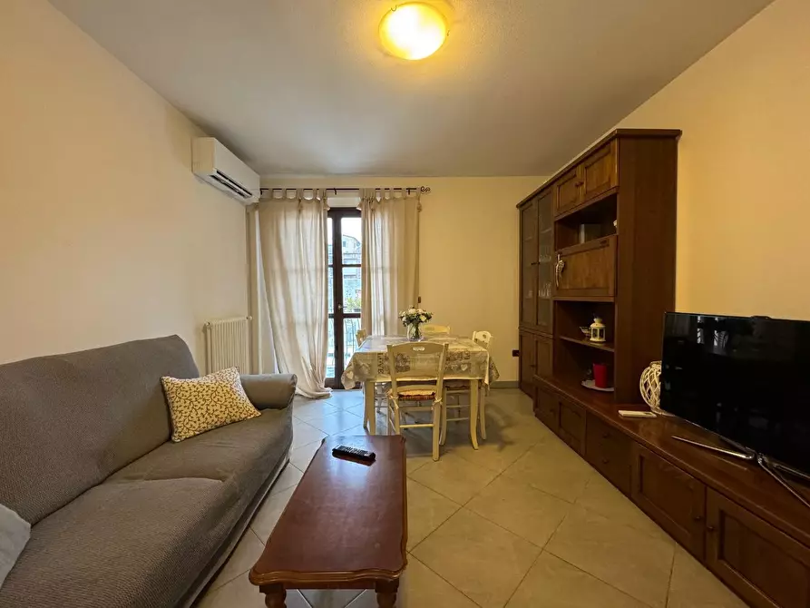 Immagine 5 di Appartamento in affitto  a Seravezza