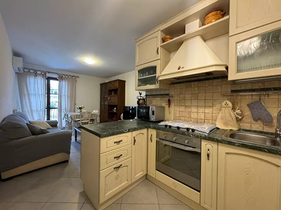 Immagine 16 di Appartamento in affitto  a Seravezza