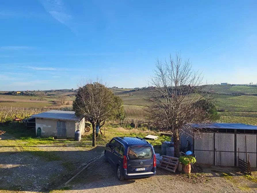 Immagine 20 di Porzione di casa in vendita  a Vinci