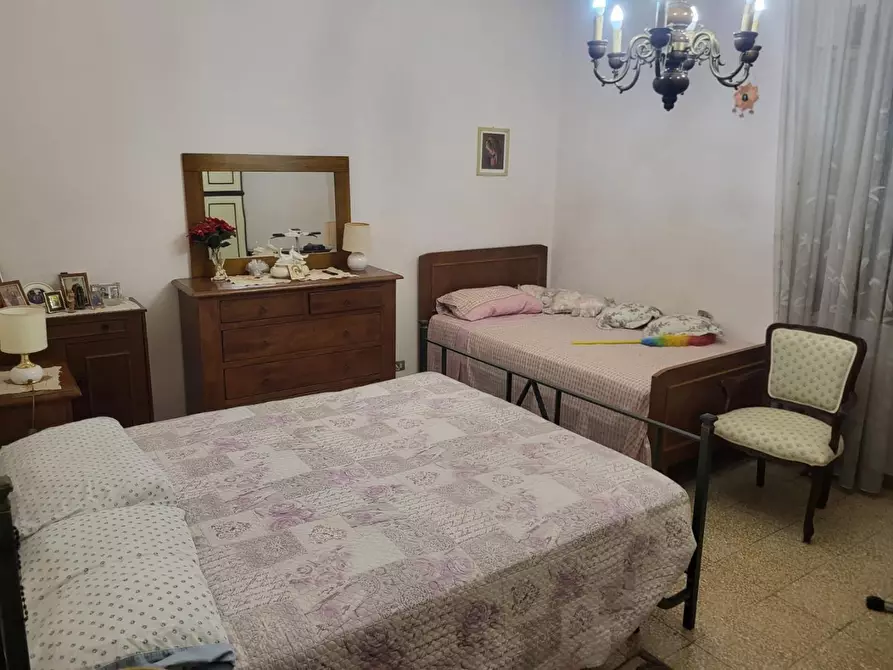 Immagine 4 di Porzione di casa in vendita  a Vinci