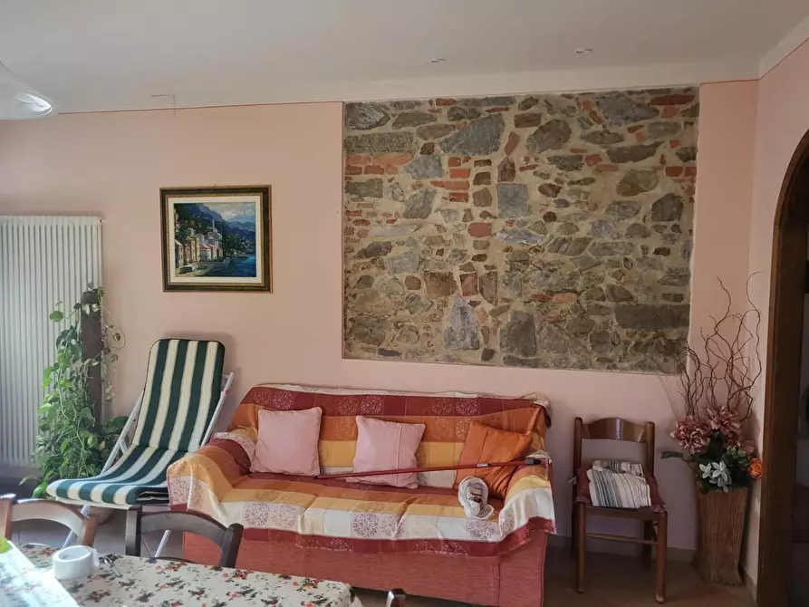 Immagine 16 di Porzione di casa in vendita  a Vinci