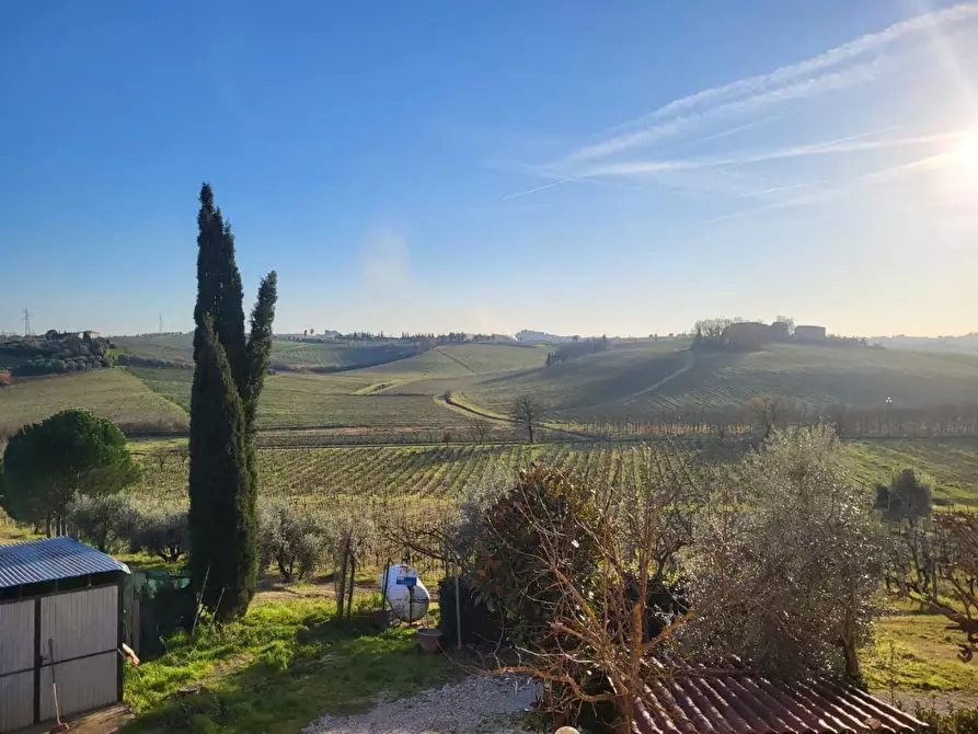 Immagine 39 di Porzione di casa in vendita  a Vinci