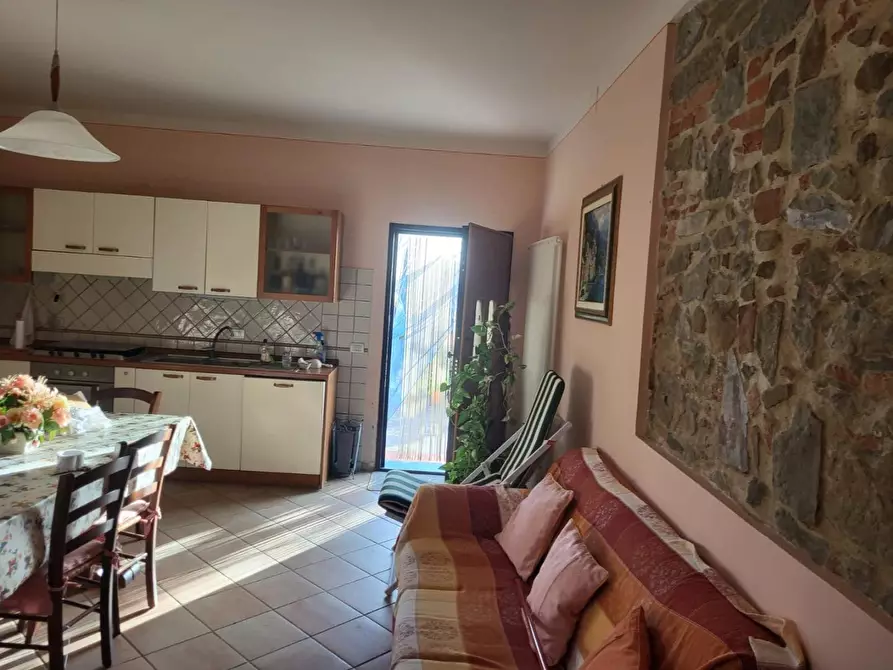 Immagine 14 di Porzione di casa in vendita  a Vinci