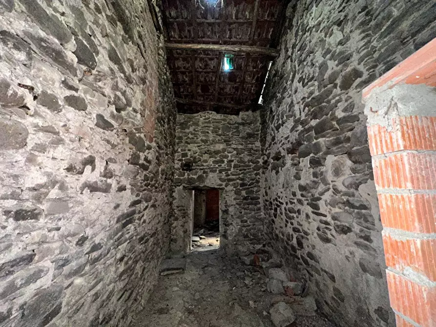 Immagine 18 di Casa semindipendente in vendita  a Pontremoli