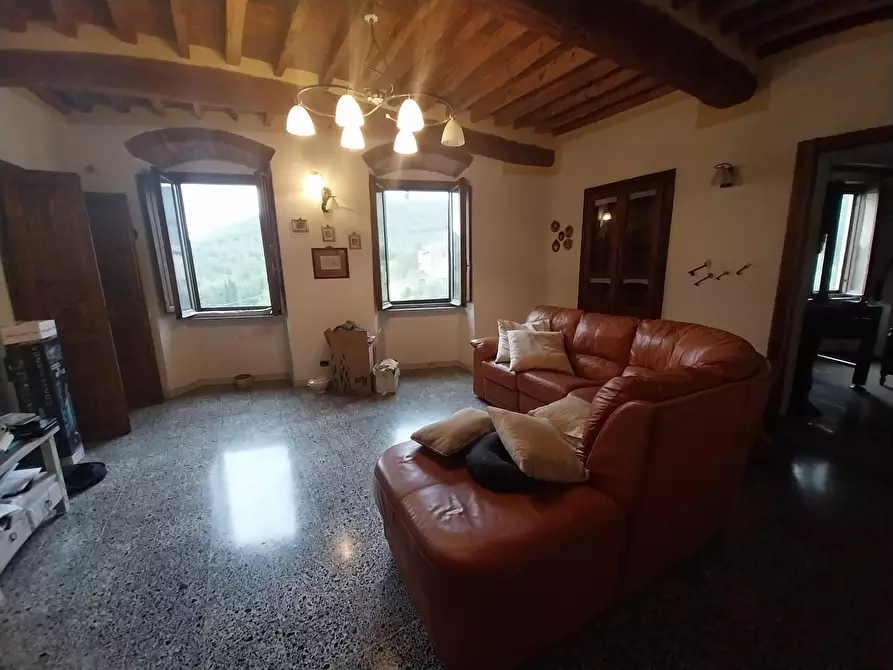 Immagine 20 di Rustico / casale in vendita  a Calci