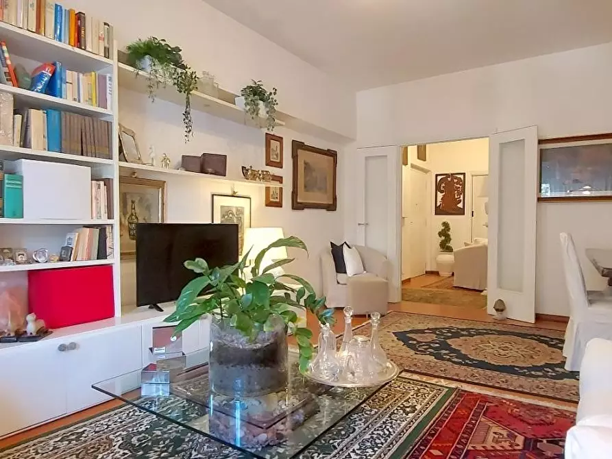 Immagine 9 di Appartamento in vendita  a Carrara