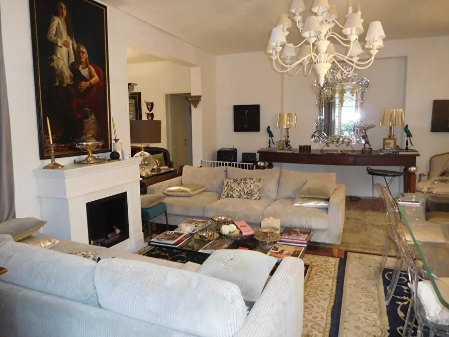 Immagine 4 di Casa trifamiliare in vendita  a Pisa