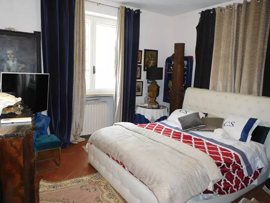 Immagine 5 di Casa trifamiliare in vendita  a Pisa