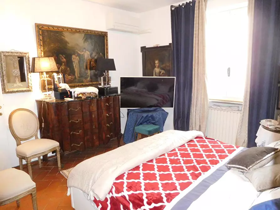 Immagine 6 di Casa trifamiliare in vendita  a Pisa